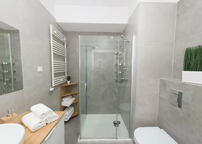 Apartment Batogospot Towers