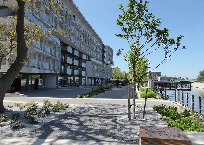 Apartment Batogospot Towers Breslau